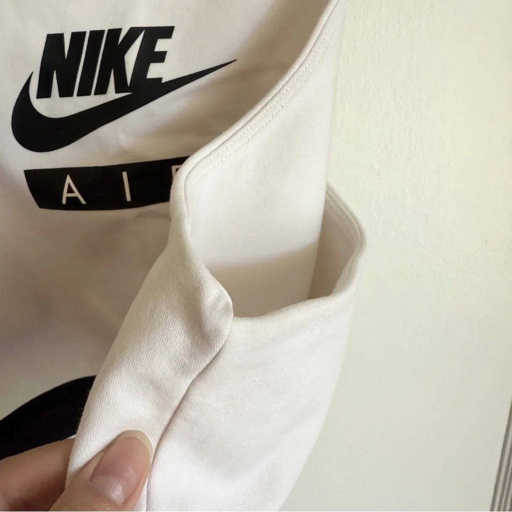 Nike Sportswear Air Crop Top